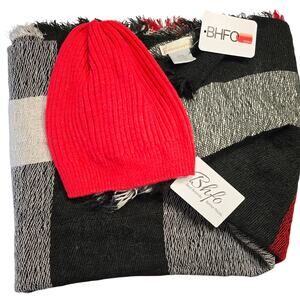 Collection Eighteen Red Black Plaid Winter Wrap Scarf Hat Set NEW Women ONE SIZE